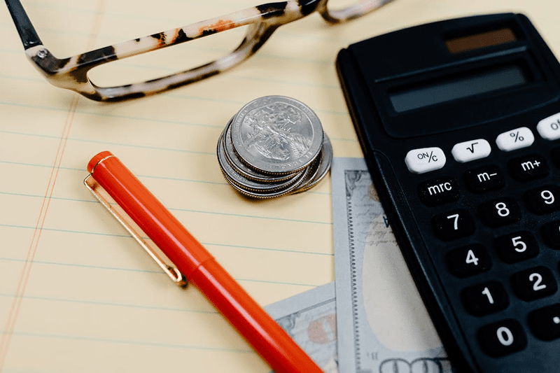 Efficiently Calculate Overtime Pay: Your Pro Time-and-a-Half Calculator